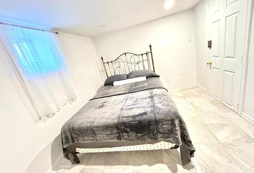 اتاق اکونومی, Aubin Paradise Housing