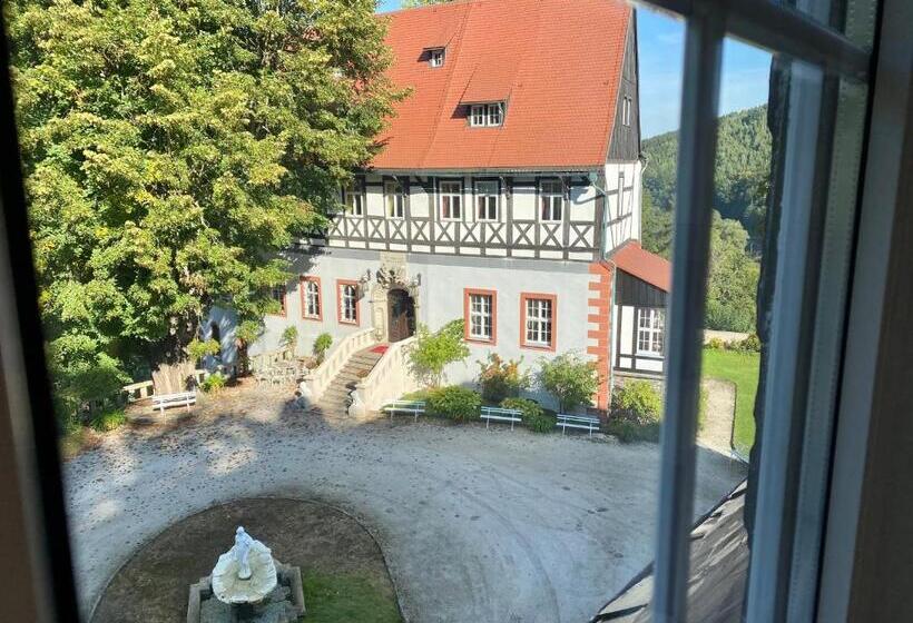 Номер Стандарт, Kavaliershaus Neben Schloss Rauenstein