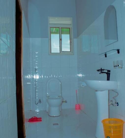 اتاق استاندارد, Kinindo Light