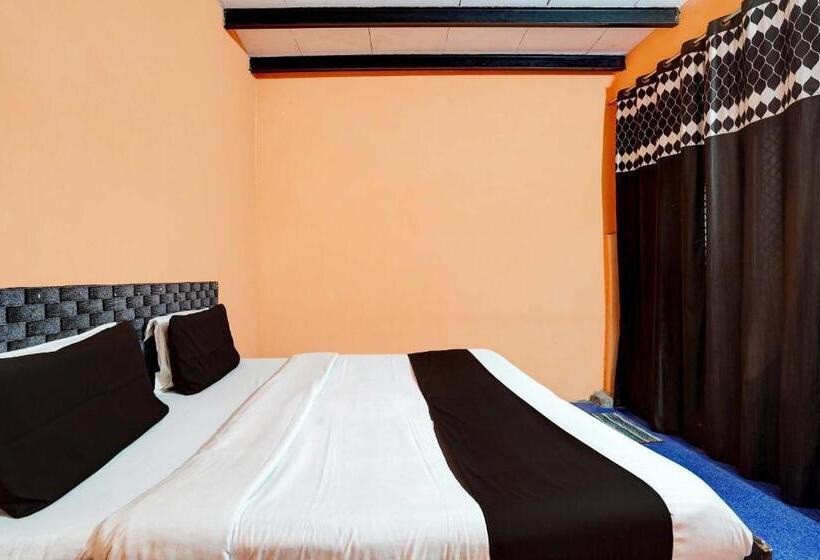 اتاق کلاسیک سه تخته, Oyo Preet Hotel & Restaurant