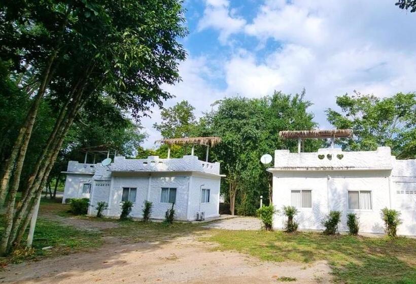 Вилла 1 Спальня, The Golden View Resort สวนผึ้ง