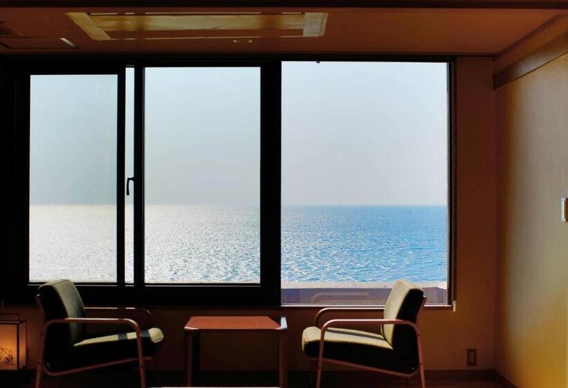 اتاق استاندارد چهار تخته, 海のほてる　いさば