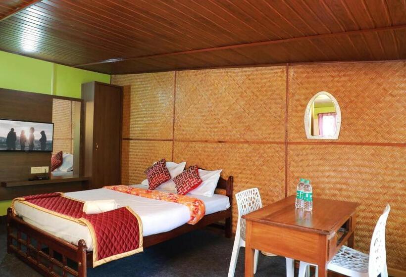 이그제큐티브 스위트, Edakkal Home Stay
