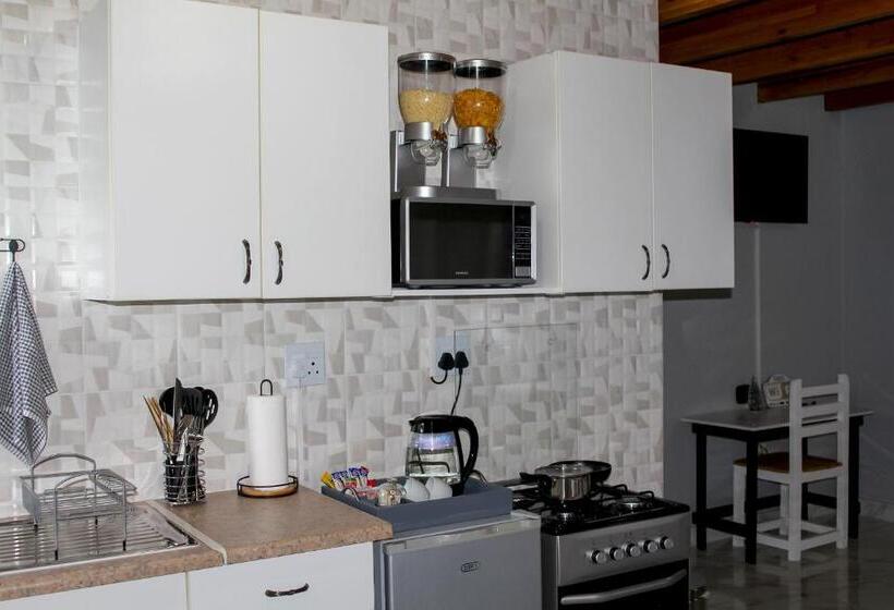 Номер Стандарт, Villa La Sola B&b And Self Catering