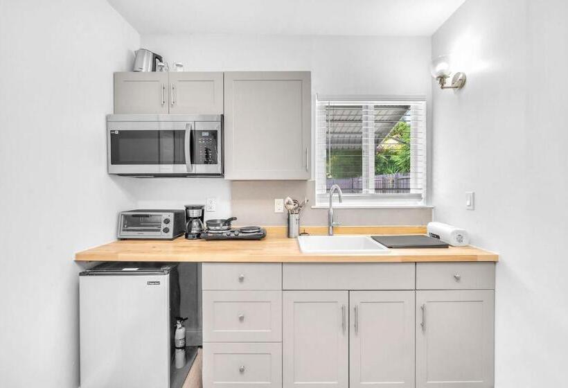 דירת חדר, Blue Wave Bungalow   1 1   Stylish