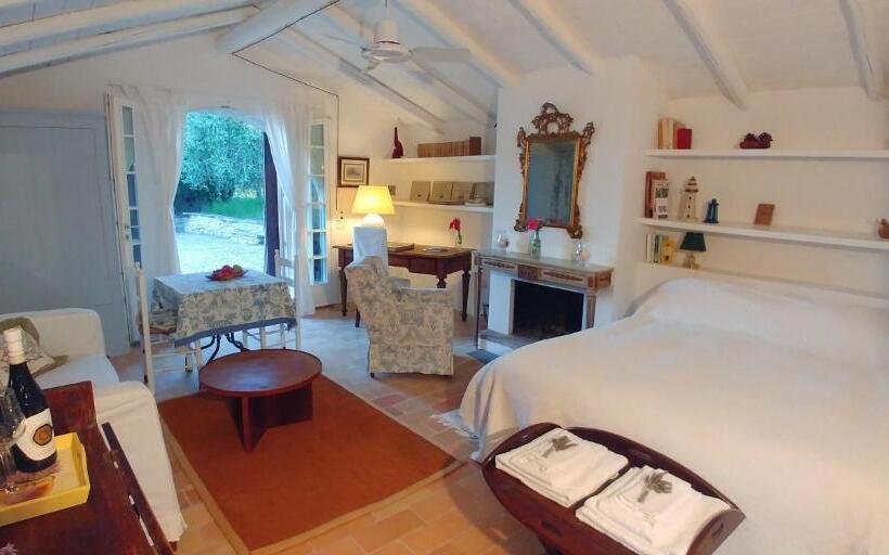 Студия Стандарт Вид на Море, Agriturismo Mondomini