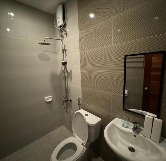 四人豪华间, North Stellar Hotel And Events Place