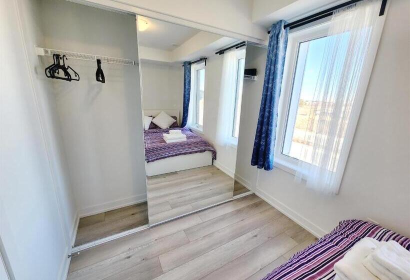 Номер Economy, Toronto Downtown Midtown North York Newly Built Modern Bright Room