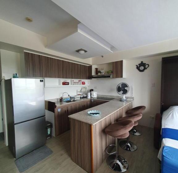 패밀리 룸, Amaia Steps Capitol Central N814