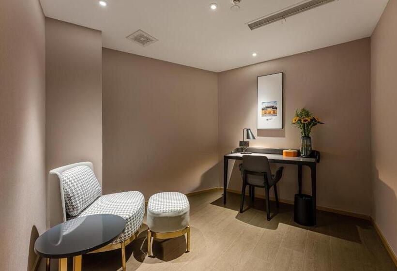 Люкс, Atour Hotel Changzhou Wujin Science And Education City