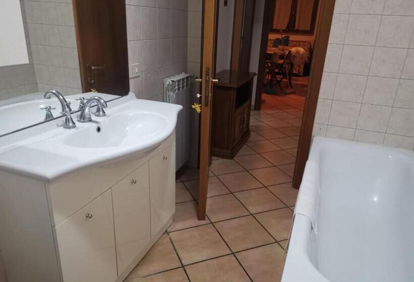 اتاق لوکس, B&b Adria