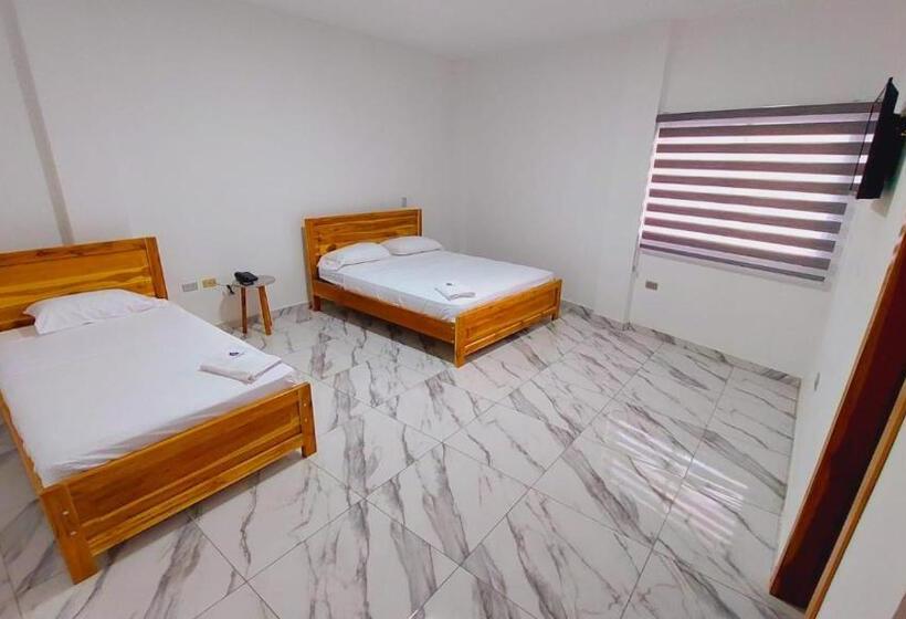 Standardrum, Hostal Amelia De La Rosa