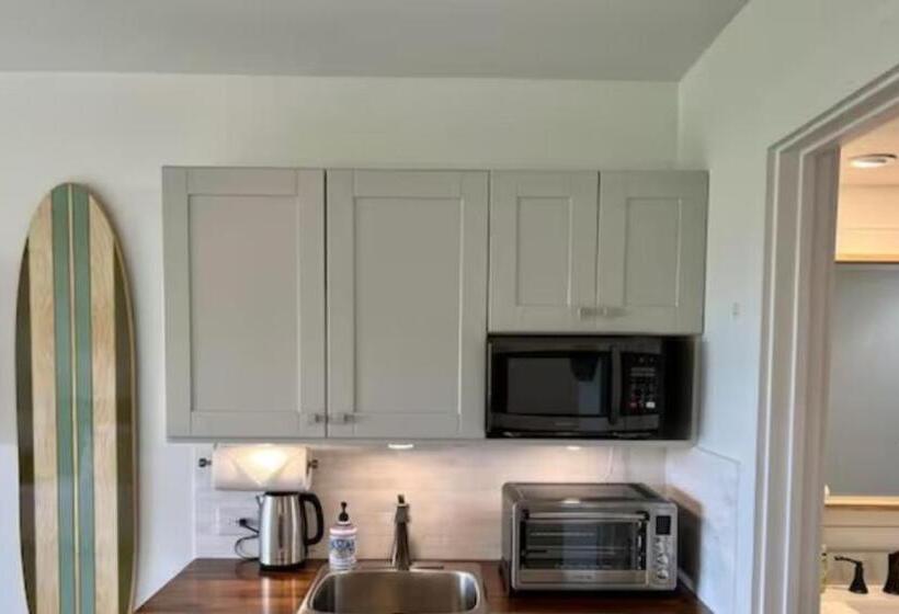 Студио Стандарт с Видом, Prime Location! Walk To Beach, Shops & Dining!