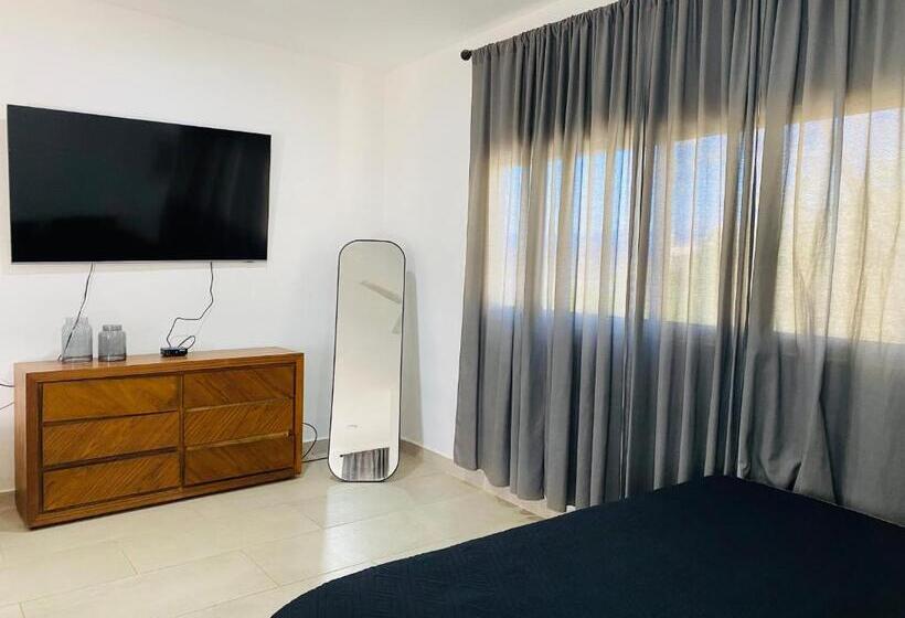 اتاق استاندارد با بالکن, Bungalows Punta Conejo