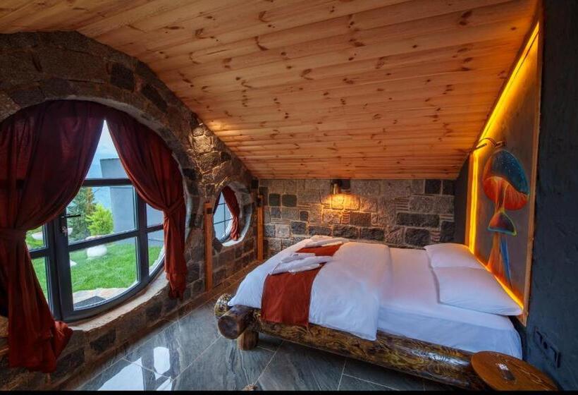 اتاق استاندارد با تخت بزرگ, Hobbit Chalet