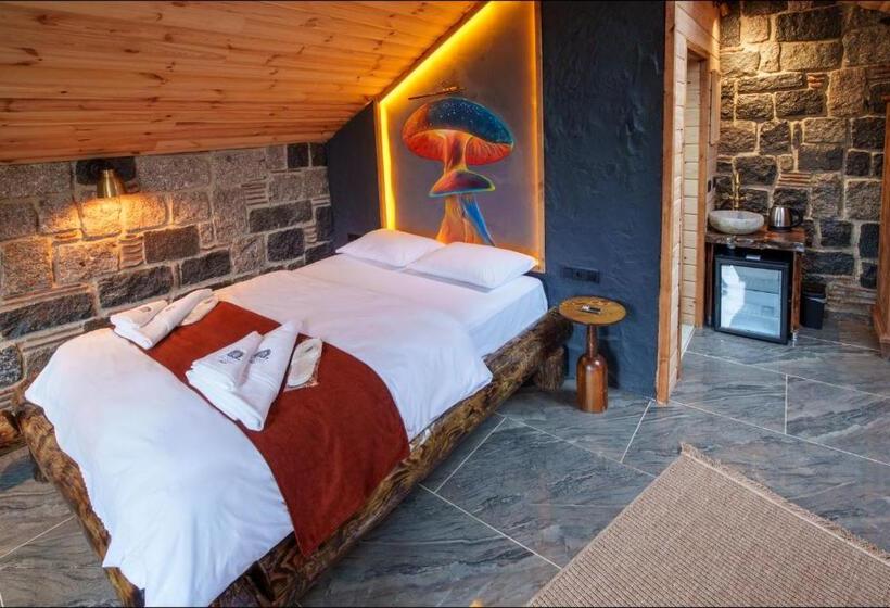 اتاق استاندارد با تخت بزرگ, Hobbit Chalet