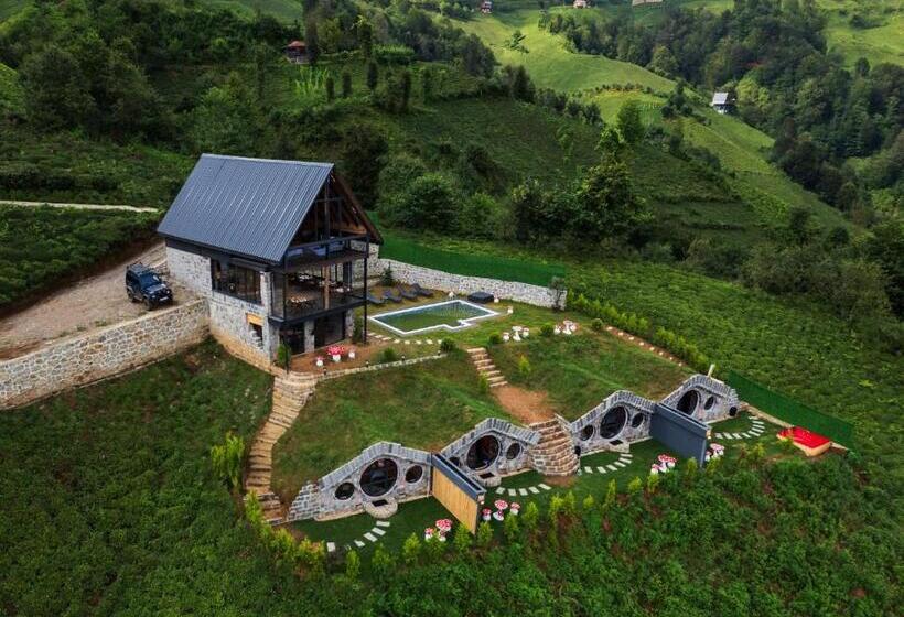اتاق لوکس, Hobbit Chalet
