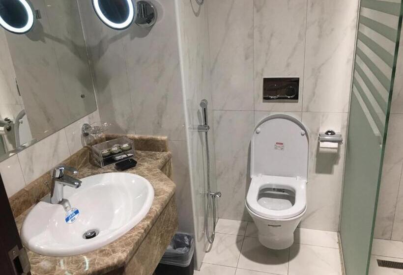 Quarto Triplo Estandar, فندق سليمان موسى العليان  الماسى