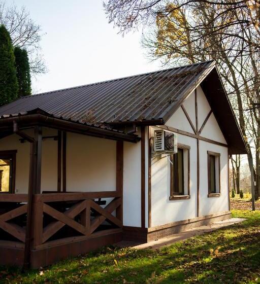 Casă 2 Dormitoare, база відпочинку «зелений гай»