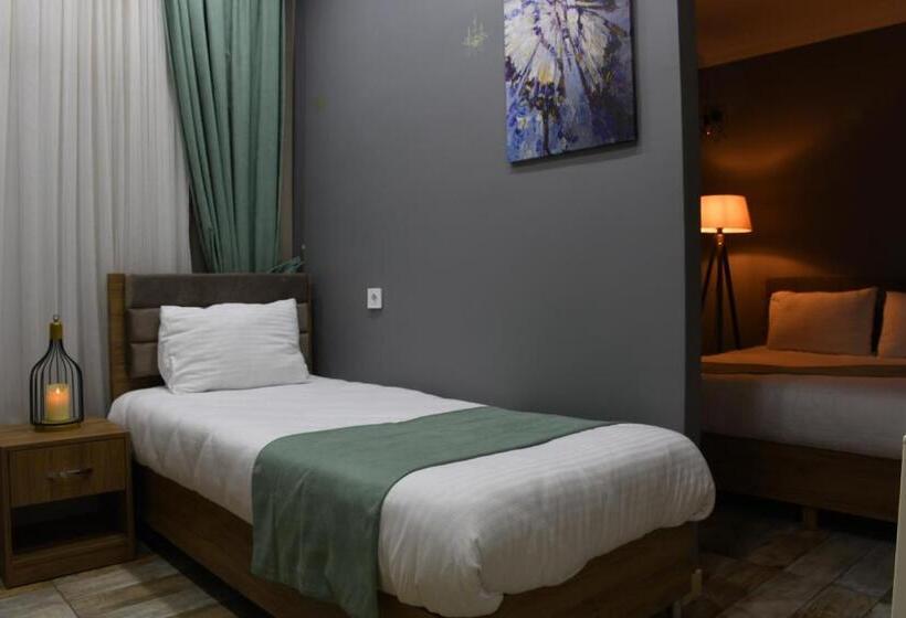 חדר משפחתי, Cibali Hotel Istanbul