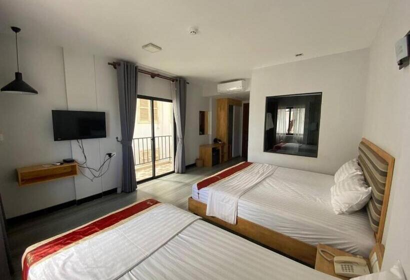 Quarto Deluxe, Jj City Centre Suites