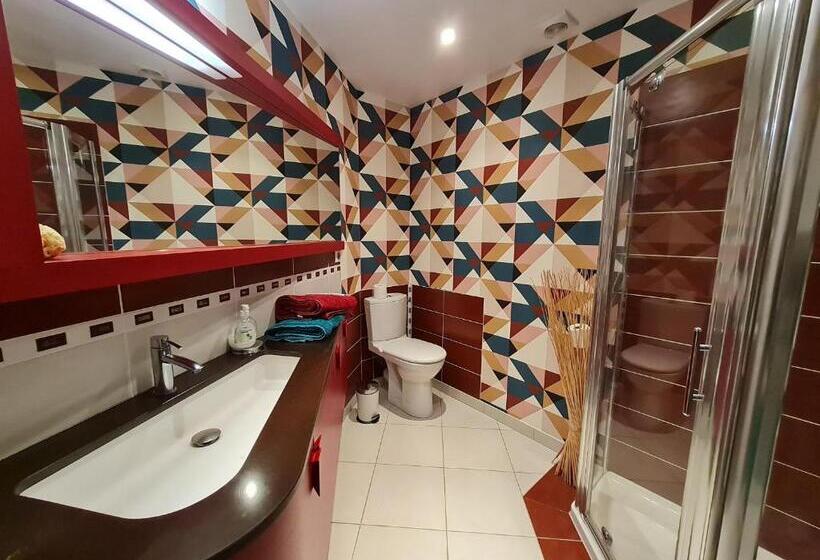 Семейный Номер, Ferme De Charme Avec Chambre Indépendante, Parking Privé Et Prêt De Vélos   Fr 1 590 411