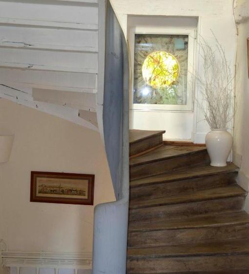 Четырехместный Номер Стандарт, Room In Guest Room   Maison Lamerique Welcome You To One Of Their Rooms Dogs Are Also Welcomed