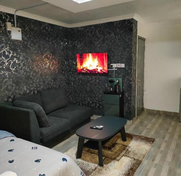 اتاق استاندارد, Samrei Home Stay