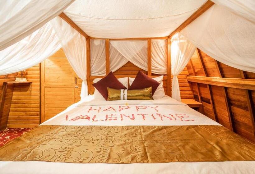 Номер Deluxe, Mai Mucuk Lumbung