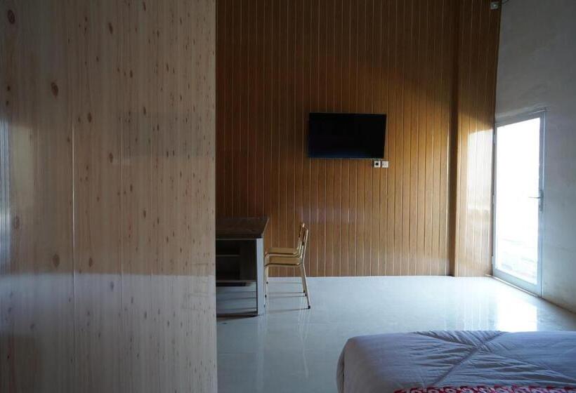 디럭스 스위트, Oyo 93205 Kusuma Hotel And Convention Hall