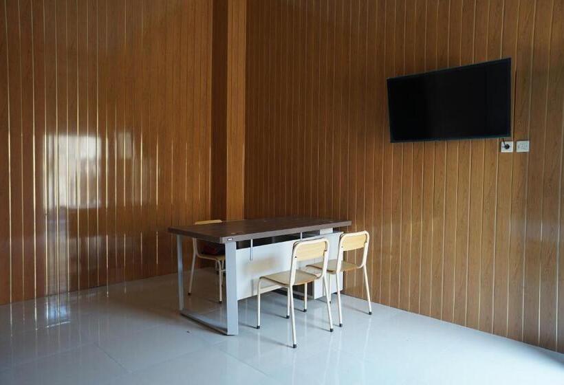 Люкс Повышенной Комфортности, Oyo 93205 Kusuma Hotel And Convention Hall