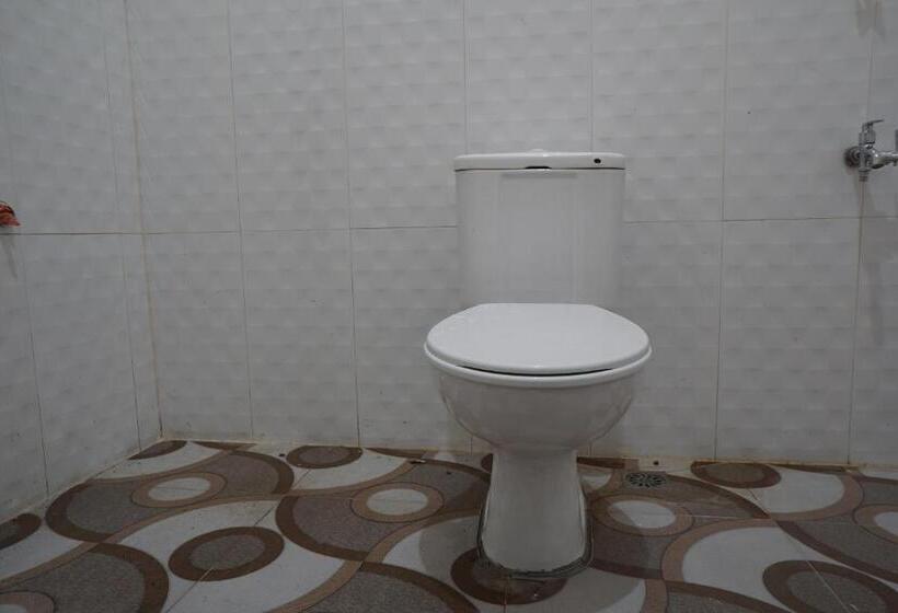 Номер Deluxe, Oyo 93205 Kusuma Hotel And Convention Hall