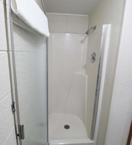 Люкс Повышенной Комфортности, Bear Lodge Motel