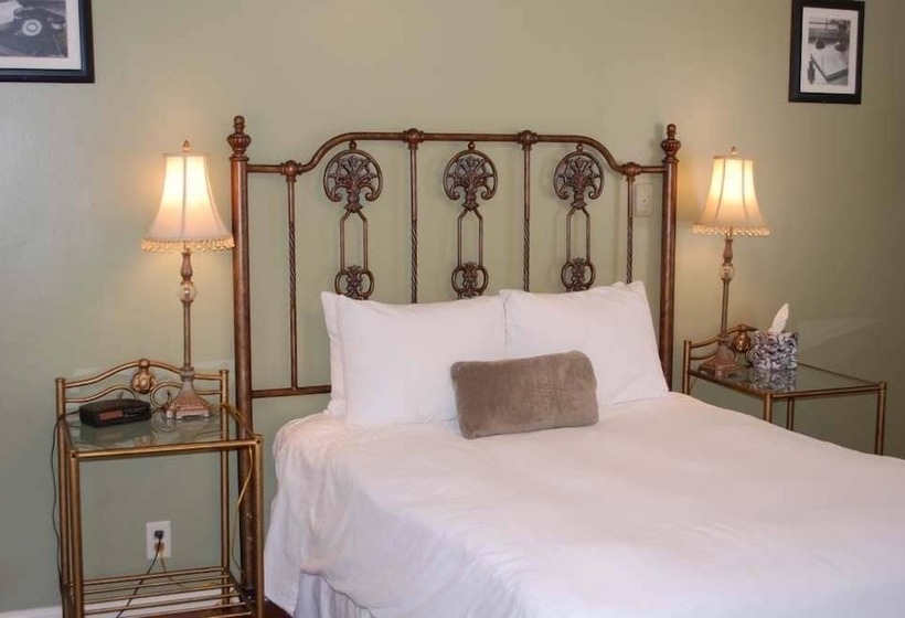 Номер Стандарт 2 Двуспальные Кровати, El Rancho Motel