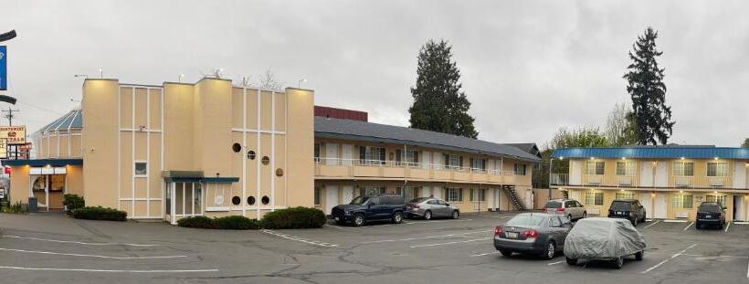 Номер Классика Кровать Кинг, Columbus Motor Inn