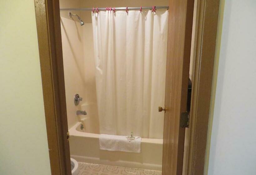 Quarto Estandar, Malibu Inn