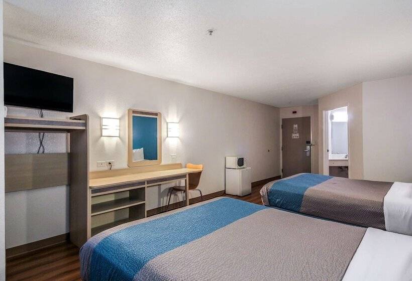 Номер Deluxe, Motel 6 New Braunfels