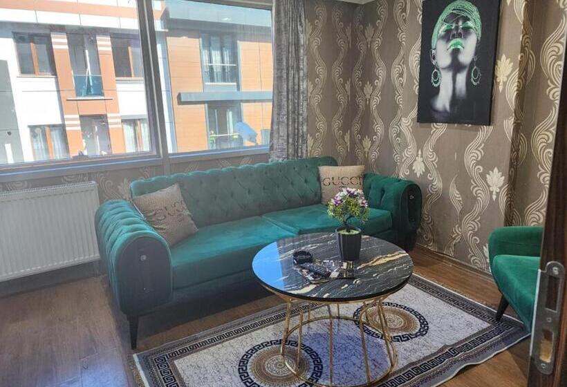 Quarto Familiar, Ottoman Suit Apartment &