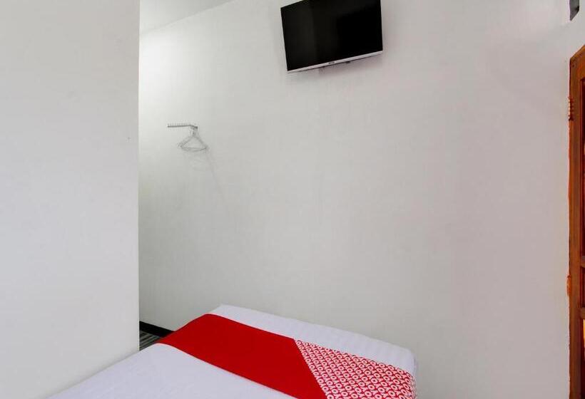 Номер Стандарт, Oyo 93188 Soren Hotel And Coffee
