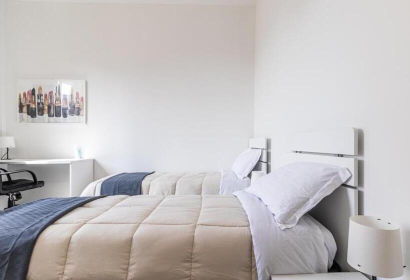 带共用浴室的标准房间, Archiotto   B   Affitti Brevi Italia