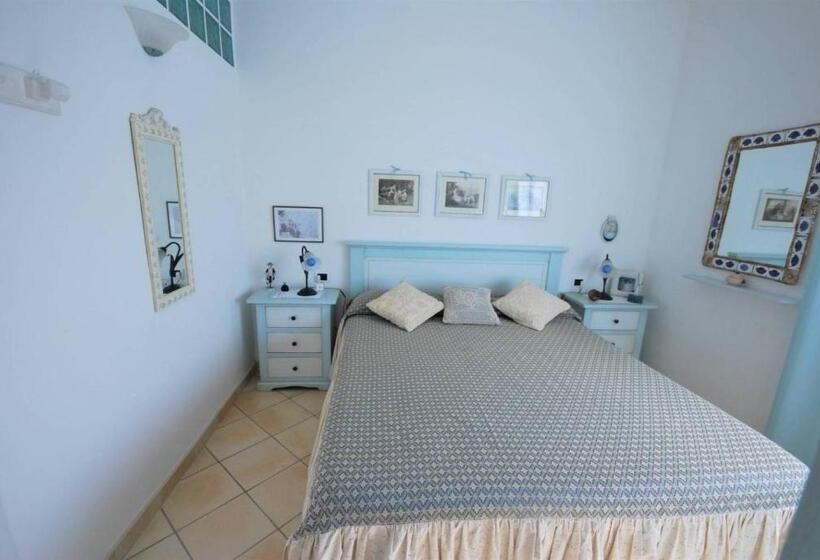 带1个卧室带泳池的公寓, Casa Azzurra Residence Gallo Dì Gallura