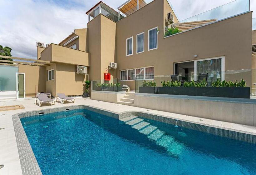 Апартаменты 1 Спальня Вид на Бассейн, Bal Apartments Adults Only