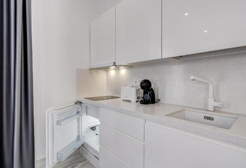 Апартаменты Пентхаус 1 Спальня, Bal Apartments Adults Only