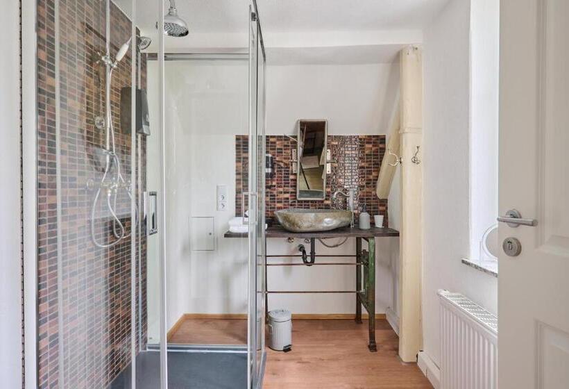 Номер Стандарт, Neidorf Inn