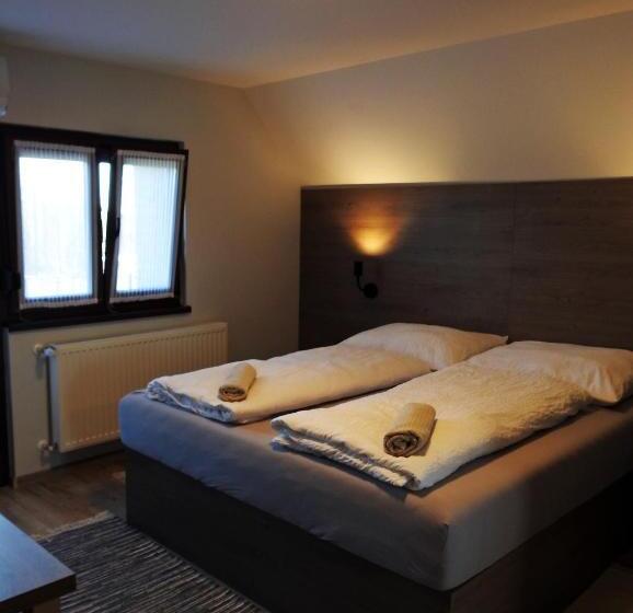 Семейный Номер, Kukorica Csárda Apartman 2