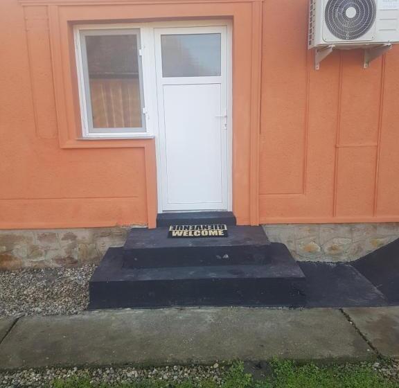 Номер Стандарт, Motel