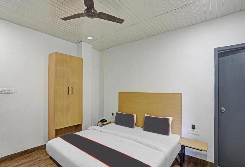 اتاق کلاسیک سه تخته, Collection O Hotel Shubharambh