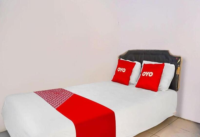 Номер Стандарт, Oyo 92704 Pondok Bunga Lily