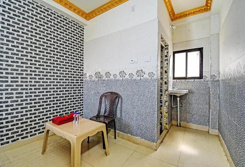 Трехместный Номер Классика, Spot On Sri Ram Guest House