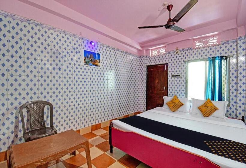 Трехместный Номер Классика, Spot On Sri Ram Guest House